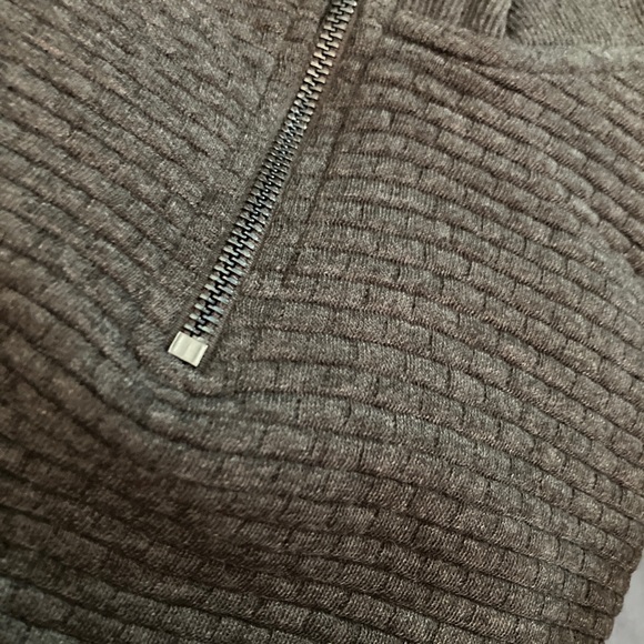 MENS PETER WERTH 1/4 zip sweater - Picture 9 of 11